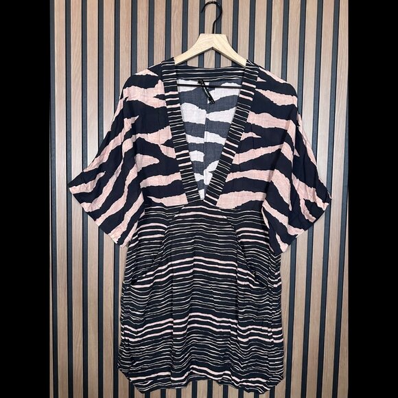 Vix Paul Hermanny Dress Medium Black Multicolor Deep V Neck Zebra Art Kimono - Picture 1 of 7